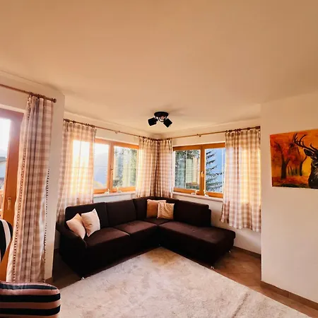 Platzhirsch Zillertal Panoramablick Sauna Out