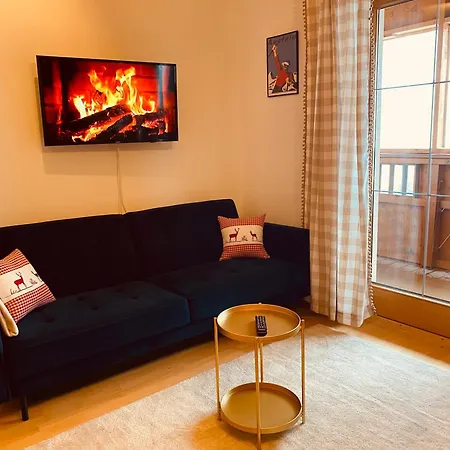 Daire Platzhirsch Zillertal Panoramablick Sauna Out