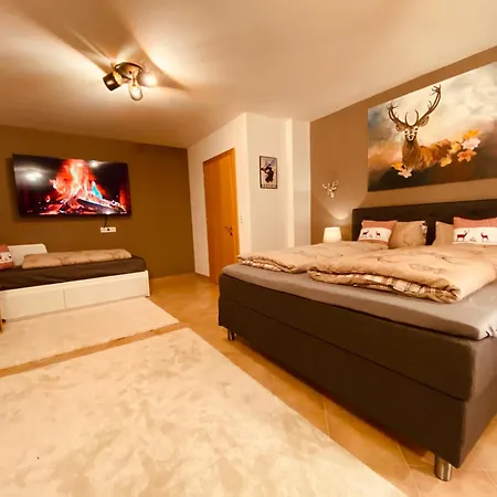 Platzhirsch Zillertal Panoramablick Sauna Out *