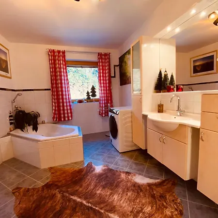 Ferienhaus Zillertal Mit Panoramablick Und Sauna * Rohrberg