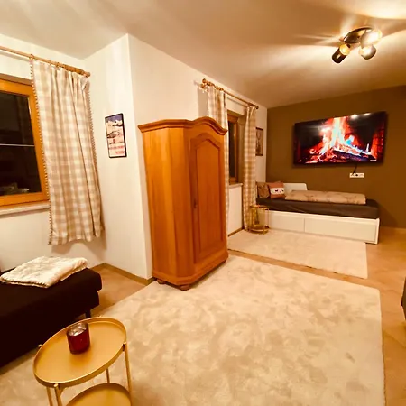 Platzhirsch Zillertal Panoramablick Sauna Out 公寓 Rohrberg